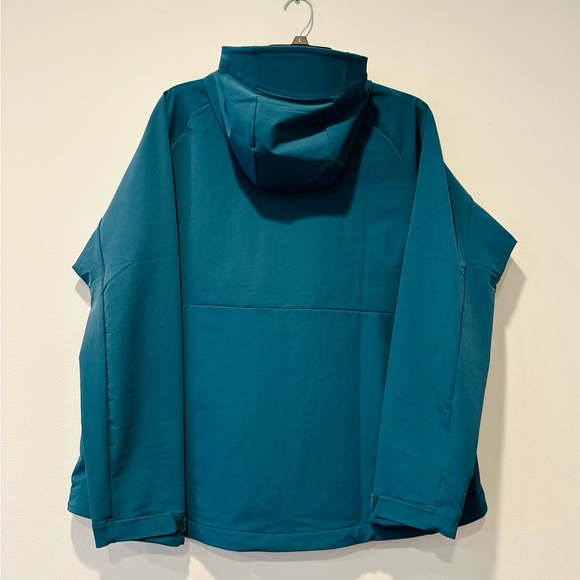 Kirkland Signature Ladies' 4-Way Stretch Water Repellent Jacket, Teal, size L - Picture 5 of 7